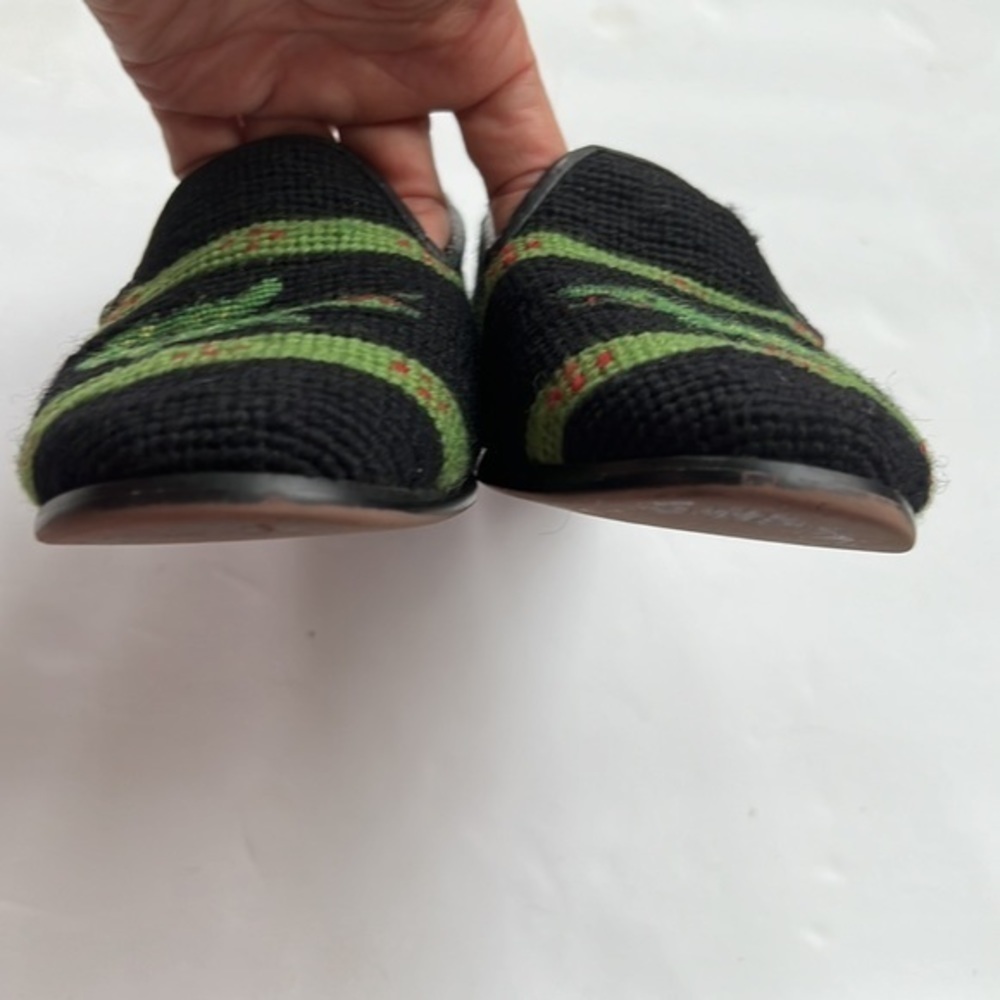BY PAIGE needlepoint alligator đ slip on loafer shoes in size 8.5 - Picture 10 of 16